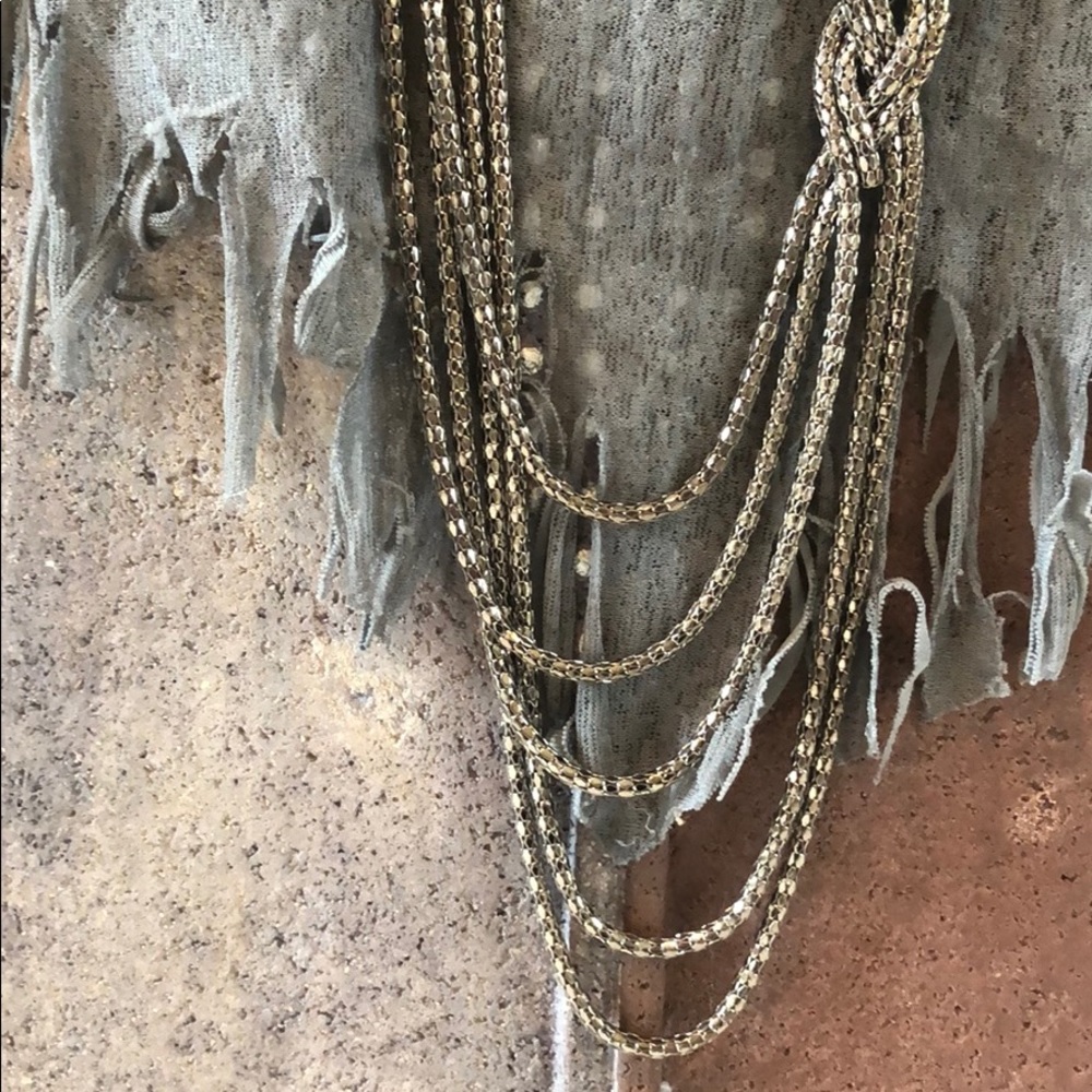Necklace - Picture 2 of 3